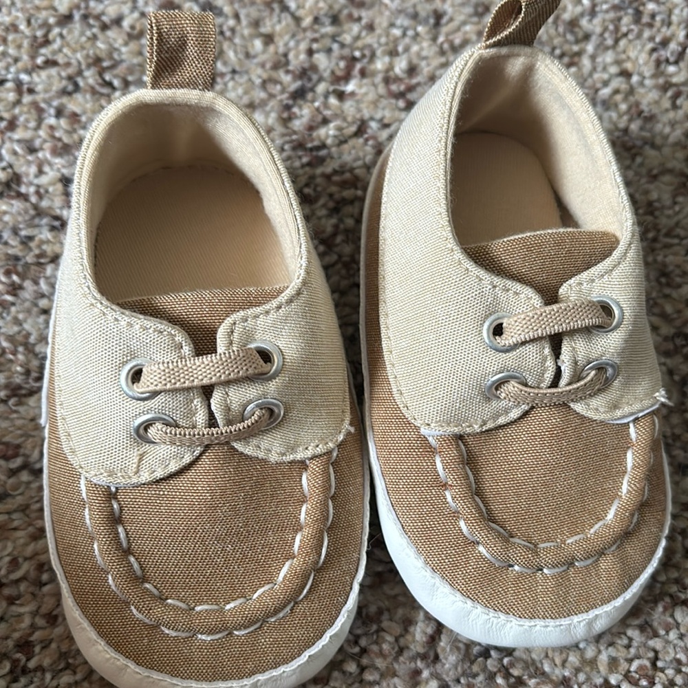 Tan Tommy Bahama 6-12 Month Baby shoe Bundle